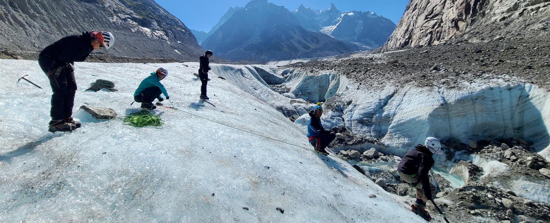 debuter-en-alpinisme-dans-le-massif-du-montblanc