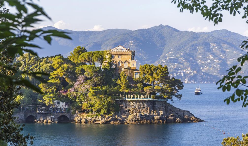katatonia82 - istock - vue de la baie de Paraggi à Santa Margherita Ligure, Italie - Voyage en Italie Voyage en Italie
