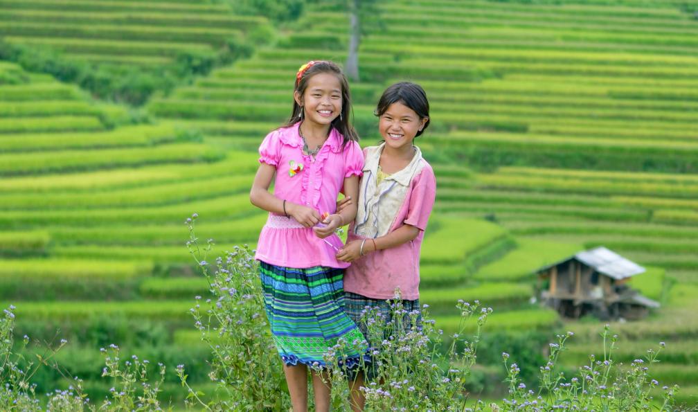 anhtnn - Istock - Jeune filles de la communauté Hmong, Vietnam - Coeur de Lotus vietnam-voyage-en-famille-vietnam