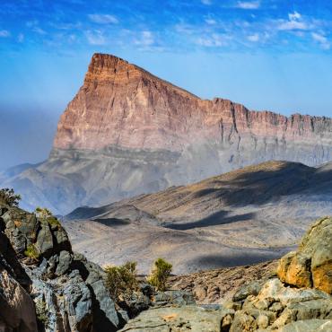 trekking oman
