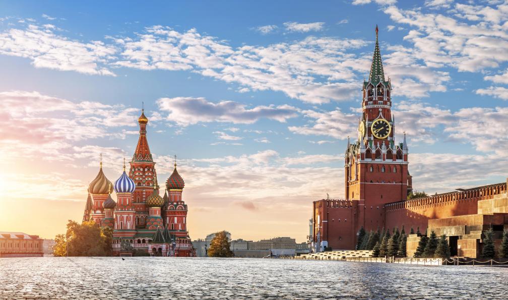 yulenochekk - Istock - Place rouge a Moscou;Russie - Moscou, l'anneau d'Or, Saint-Pétersbourg russie-anneau-dor-russie