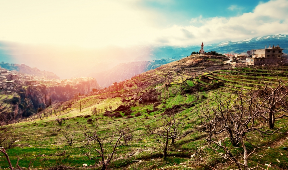 iryna1 - Shutterstock - Paysage sur la vallée de Kadisha;Liban - Voyages, trekkings et randonnée au Liban Voyages, trekkings et randonnée au Liban