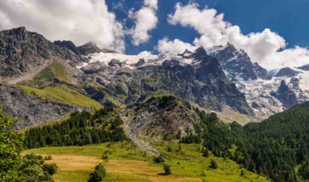 alpes-francaises-randonnee-plateau-d-emparis