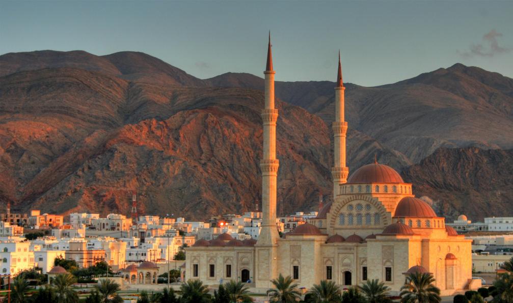 XtravaganT - Adobe stock - Mosquée du Sultanat d'Oman au coucher du soleil
- Escapade omanaise oman-djebel-hakhdar
