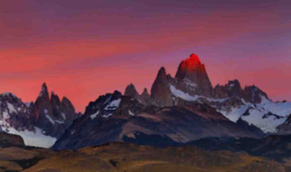 grands sommets lointains