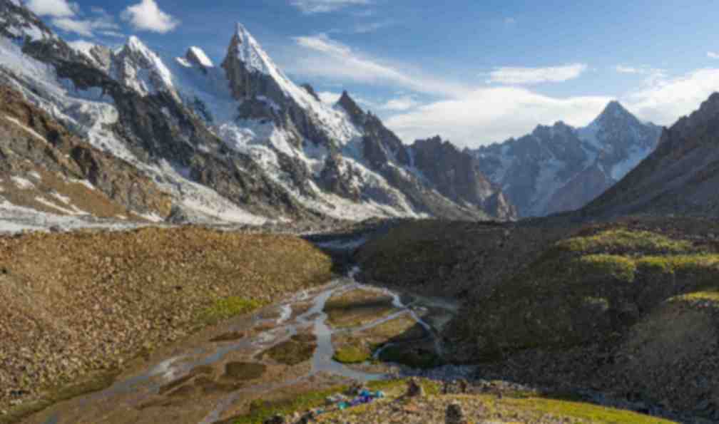 trekking pakistan