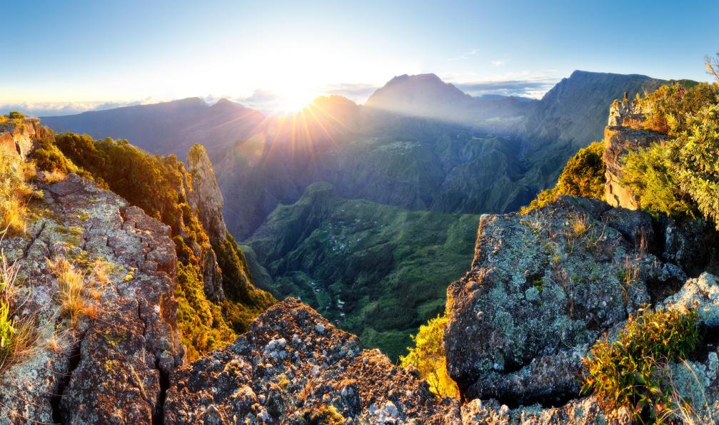 Vincent Ducheman - Shutterstock - Piton des neiges, La Réunion. - La grande traversée créole la-reunion-trekking-reunion