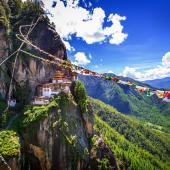 © Kardd - Istock - Monastère de nid de tigre, de Taktsang;Bhoutan voyage au bhoutan