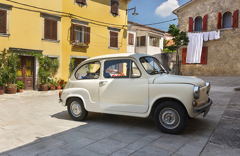 Voiture Zastava - croatie