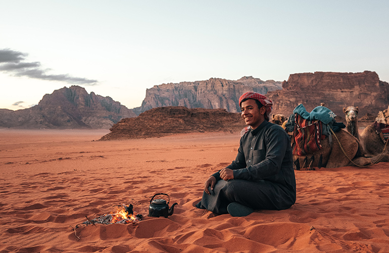 Bedouin dans le desert, Jordanie