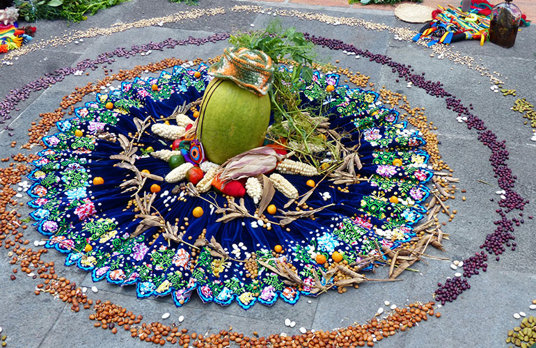 Cérémonie en hommage à Pachamama (Terre Mère), Bolivie