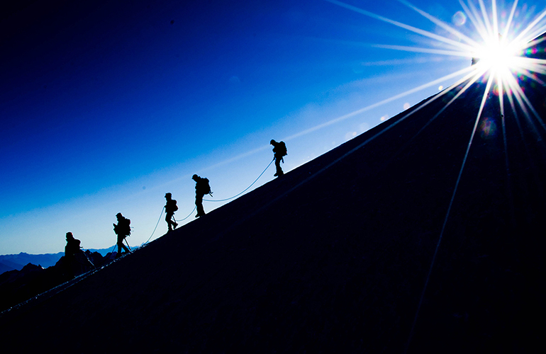 alpinisme encordé mont blanc