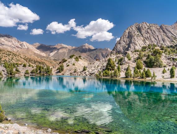 Randonnée dans les montagnes Fann et passage près du lac Alaudin, Tadjikistan