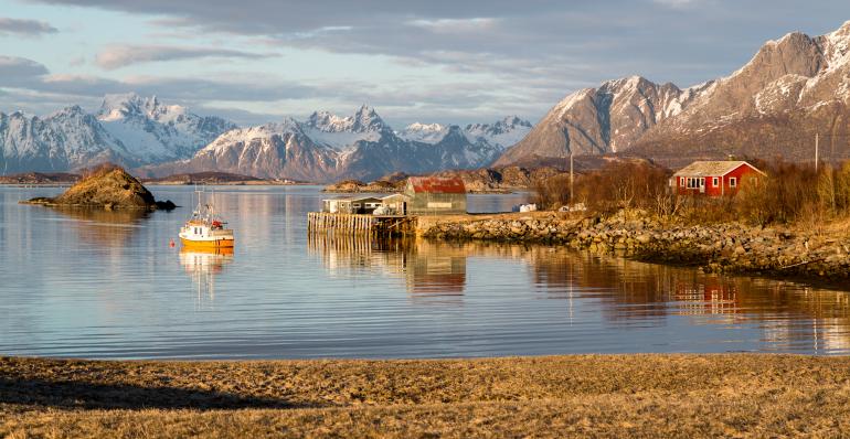 © Copyright en cours de publication Lofoten Lahure