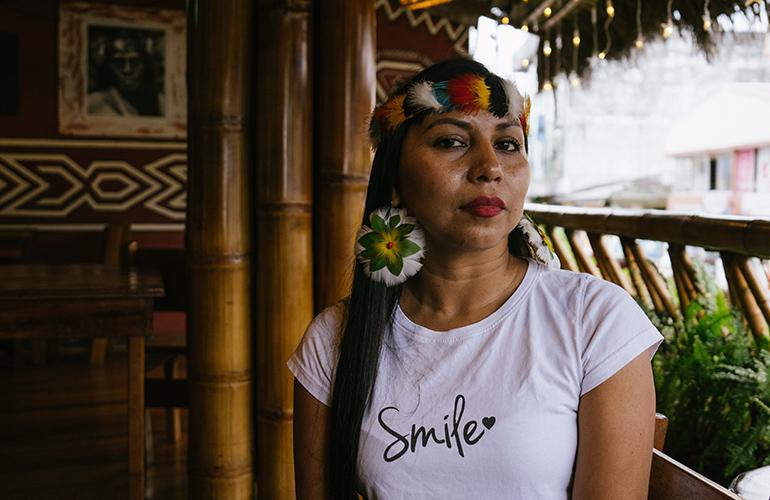 © Noémie Lacôte Portait d'une femme indigène, Equateur.