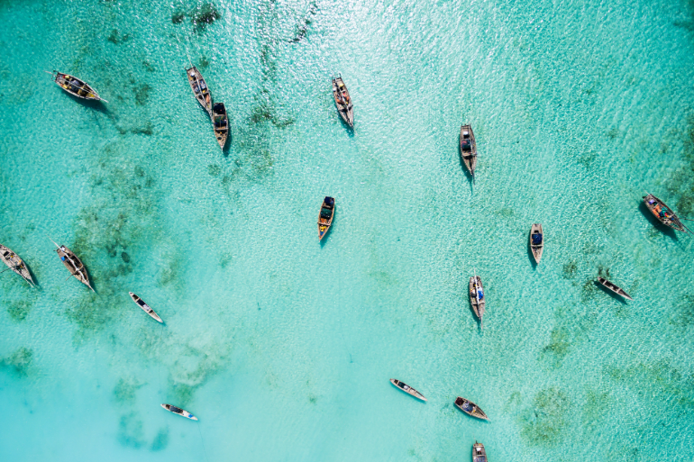 Bateaux sur la mer, Zanzibar.